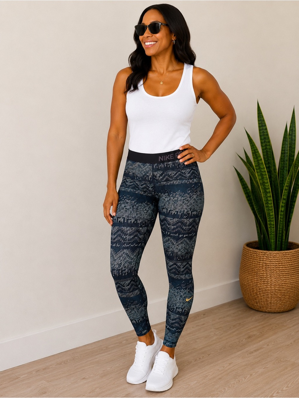 Nike Pro Dri-FIT Training Leggings Women’s XL Black Gray Print NWT